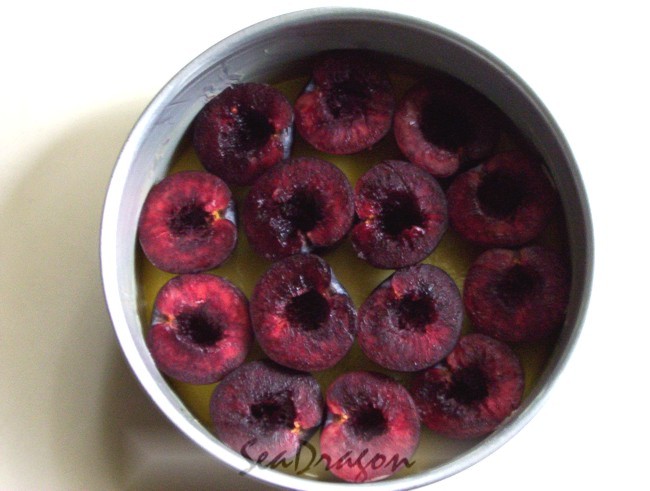 upsidedown_plum_cake02